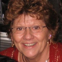 nP7oif5Tf7Ele7UJoqu9Txk4pxO3zWrlDhLpJV9J