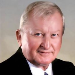 Mor1vSzwNcTIj6lRTKGYNGwiSbrQC0GeMfqwd2pH