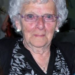 SfbgmMjembhzMciRSxEnfOuWQx3Vh0W7GYHOmVkr