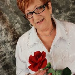 sF4J0nlk2fRvNbk2XXcrlbXyHkSaG6qDyGTF48L9