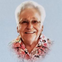 MtqesAxfX4DbiNmJXb23UrVF0Ww4PNracICJ9x90