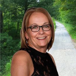 Photo of Marcelle Ouellet (née Morin), obituary in Lebel-sur-Quévillon
