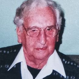 KZvTtxAaLxzQHQdVG8xxfbImSFfyESYGIpFgC28L