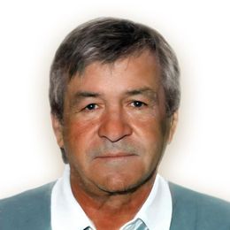 9UFTjrCq8ZAqG6BxFE1oyBPXyuuwrtpsRpROgtzp