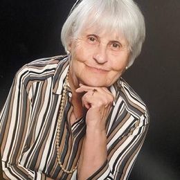 UcXXKKhF0nFPIL31ysgNyOqCBOe2JpSAUwP67zs4