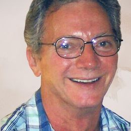 279vgiBWJ0XEYeI0VZg8lIrHBz4J6UymrWI9S9WU