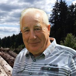 kSSRAQFeELFHud77ZkbT1JSieSJ6eIkyp2GwNRUJ