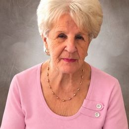 Photo of Yolande Lessard, obituary in Alma