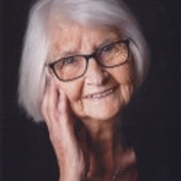 IuHP2zvnsyhKrffV7PUkctRPUzwo0ZvHU43z4cBU