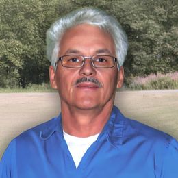 VENV3ab0GPoEMUPD5ahM3U3tnvJWdsMuJ84li68l