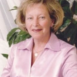 DKv0TM5Pj5snAOXhzgmvUDa96sfFropFm8DVbnSs