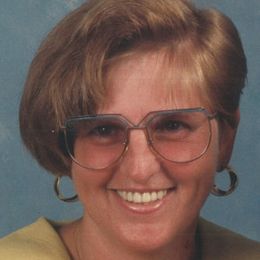 mqN9jnJS3cuNRoSrTwmxOZkZFT2i1ImQe8SZJ8f9