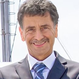 2CbtaBWHtYgvgO194AMCujsoCbid82MOc7kc59og