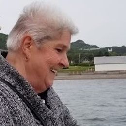 mmRMNB3XXECzz4zPtqFnB5OYY5TMwaaET4zHF1Lr