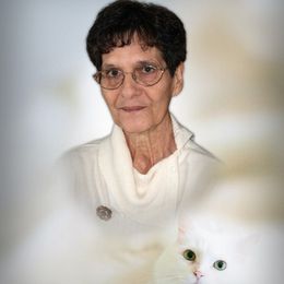 Photo of Rhéa Proulx, obituary in Grande-Rivière