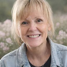 ED4NLrhZoCYRI1LeL26qGqpOTNqEvOQJg3D6bRhy