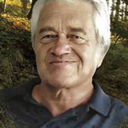 yQjmMasUpoVDlbdKBdjAyb5kXxcxfV8bLL0JvTda