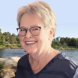 vcuSmmFEfjo5usWmoBjFxkqo7IA3oBT5FnwI4c7K