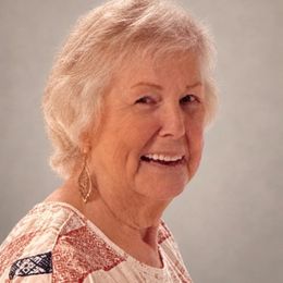 Photo of Julie Roy, obituary