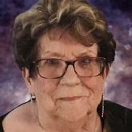 Photo of Jeanne-Mance Côté, obituary in Québec