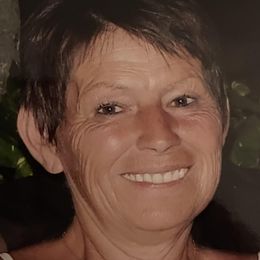 Photo of Diane Desrosiers, obituary in Longueuil
