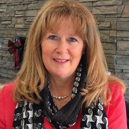 Photo of Christiane Derouin, obituary in Laval