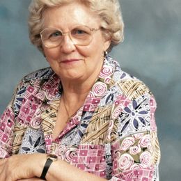 Photo of Marie Zolta Palik, obituary in Sherbrooke