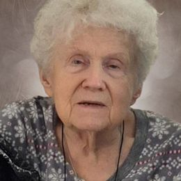 Photo of Julienne Perron, obituary in Saguenay