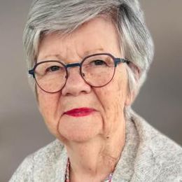 Photo of Ruth Blackburn, obituary in Québec