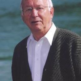 Photo of Hubert Sauvé, obituary in Gatineau