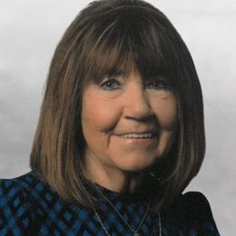 Photo of Carmen Harvey, obituary in Alma