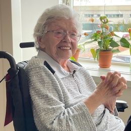 Photo of Monique Raymond, obituary