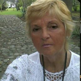 Photo of Jeannine Dumais, obituary in Longueuil