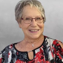 Photo of Henriette Perron, obituary in Alma