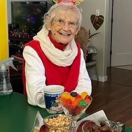 Photo of Frieda Livingston, obituary in Montréal