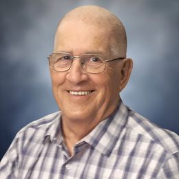 4ERSgT1dbIjbNpk4nX8SBYDPHiMfPTWHQSHXDm8W