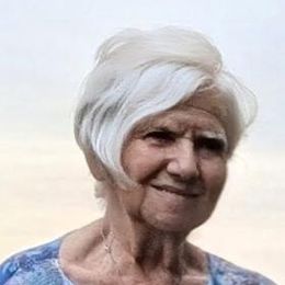 Photo of BENOIT, Pierrette, obituary in Saint-Albert