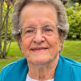 Photo of Ruth Groves, obituary in Saint-Maurice