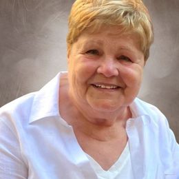 Photo of Jocelyne Cantin, obituary in Québec