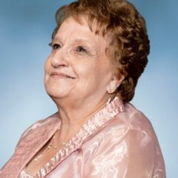 Photo of Lucienne St-Pierre, obituary in Mont-Joli