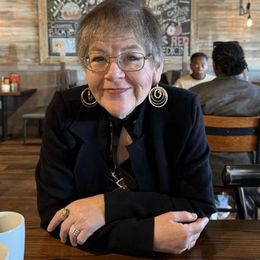 Photo de Denise Reynolds Wallace, avis de décès