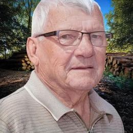 Photo of Albert Bouchard, obituary in Lac-des-Aigles