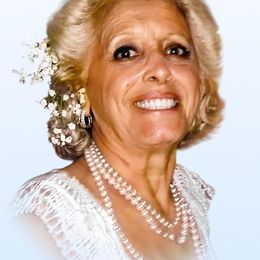 Photo of Rosa Raschella Marando, obituary in Montréal
