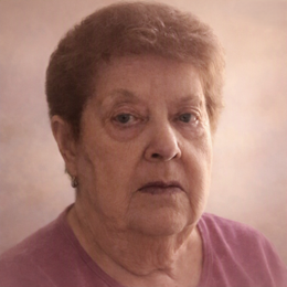 Photo of Aline Nadeau, obituary in Val-des-Sources