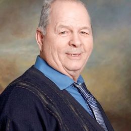 Photo of Raymond Desrochers, obituary in Lévis