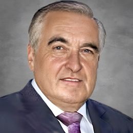 2kNrGkf7ESYiKpVU7SmHRwF28GYiRNiSBl9b9hQd