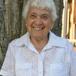 Photo of Olive Bédard, obituary in Gatineau