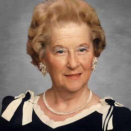 wz5t5wuCJe4xHrmUSB807MGCfZsKBIacVXjURMDS