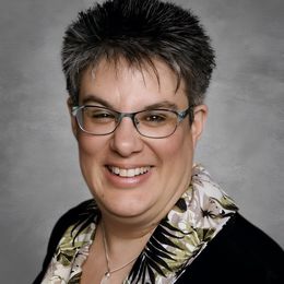 ScmVvi33axrTYwdHDCj1eyqxUn7CEn8wCK5Ab8Wv