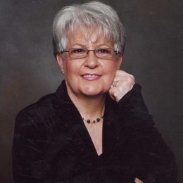 tH69vIPly5rjSnOW8SwdqORXcH0neASRd7KmULKc